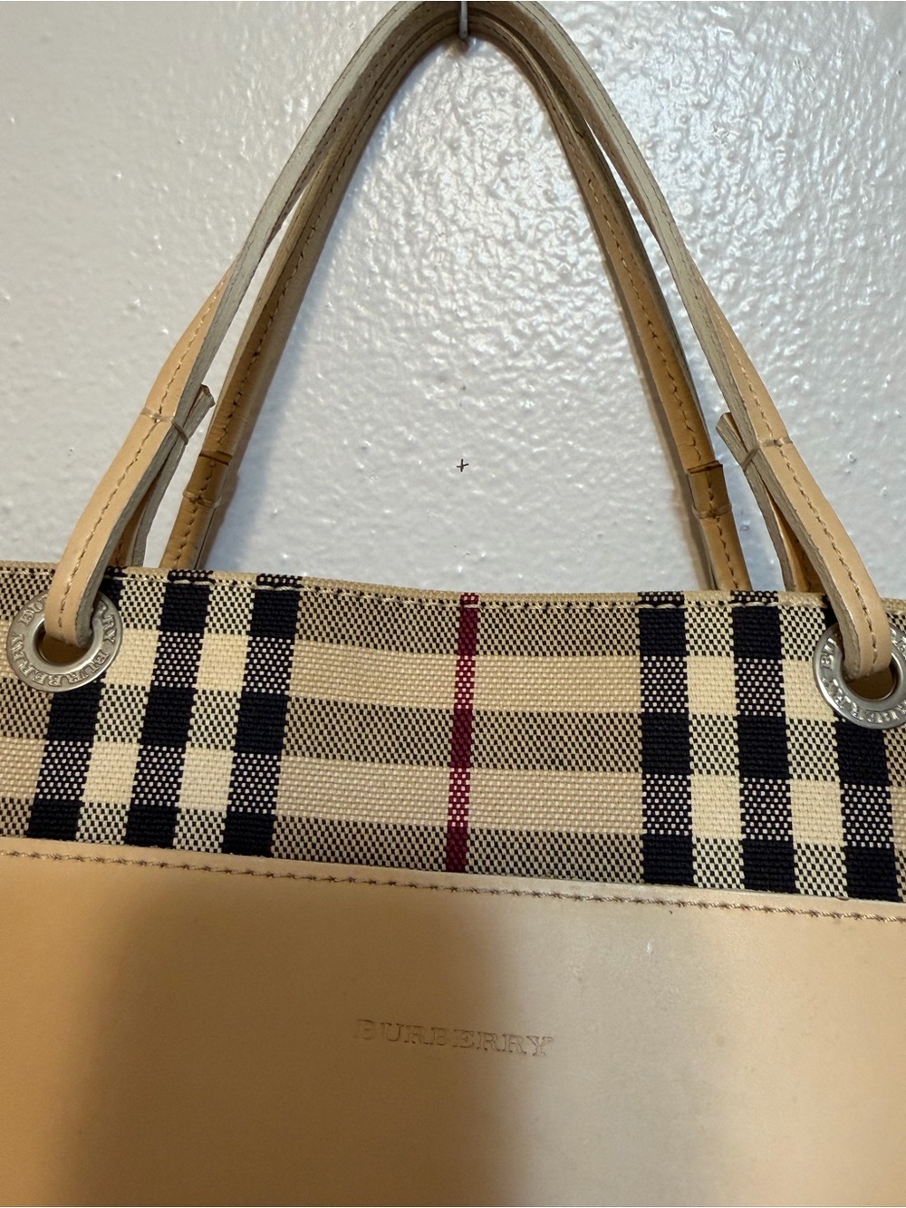 Burberry NOVA CHECK Plaid Canvas Tote with Tan Leather Trim Made in Italy - Picture 11 of 16